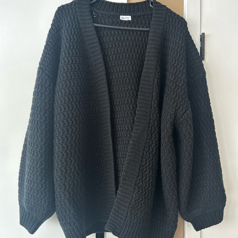 Women’s ZYIA Petra Cardigan . New